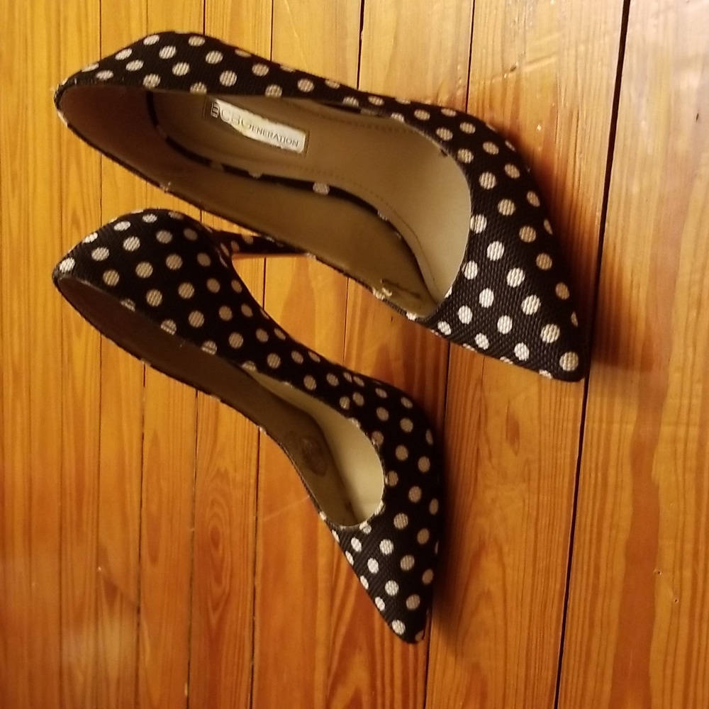 BCBG Poka Dot pumps